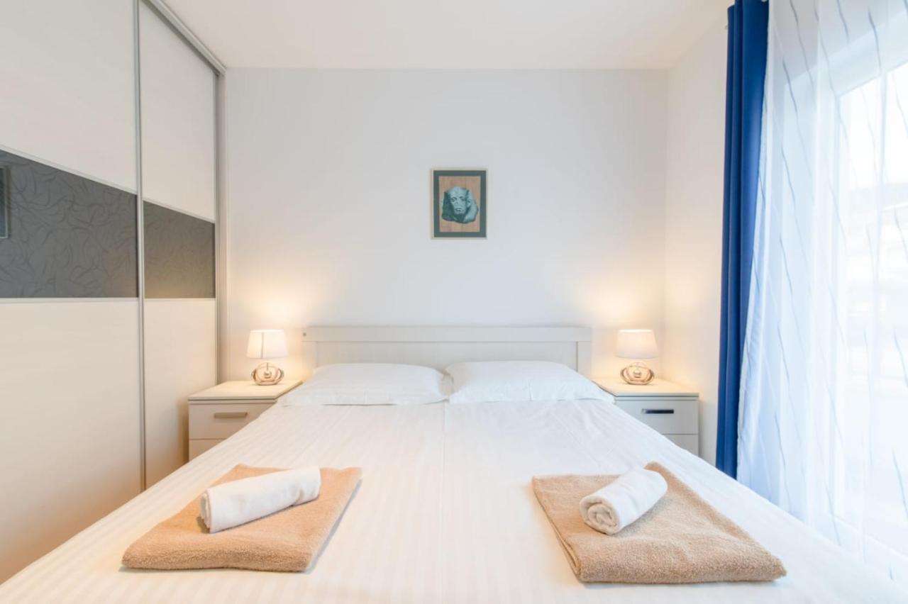 Apartmani Krilo Podstrana Bagian luar foto