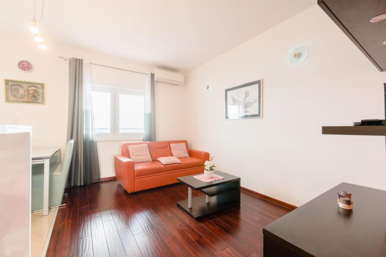 Apartmani Krilo Podstrana Bagian luar foto
