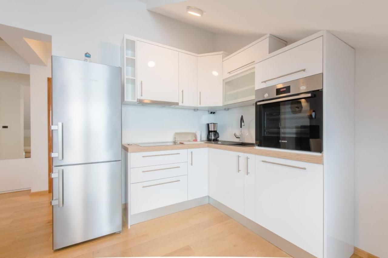 Apartmani Krilo Podstrana Bagian luar foto