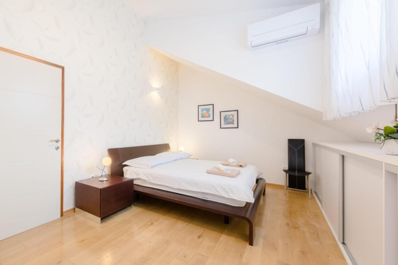 Apartmani Krilo Podstrana Bagian luar foto