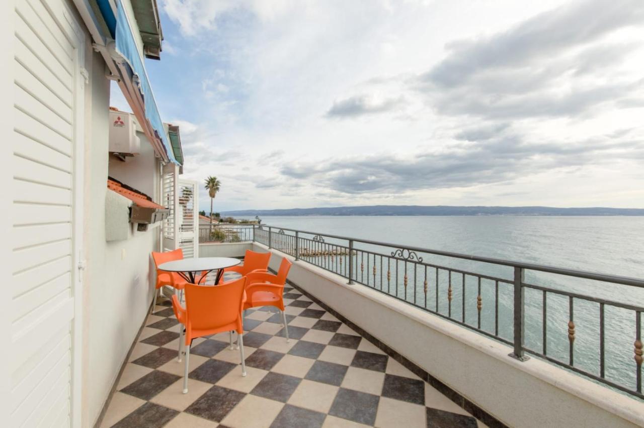 Apartmani Krilo Podstrana Bagian luar foto